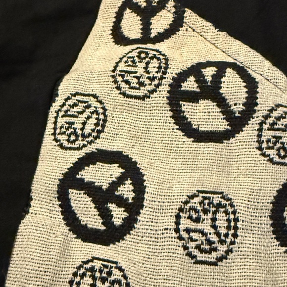 Leopards & Roses Linen Jacket - Picture 4 of 6